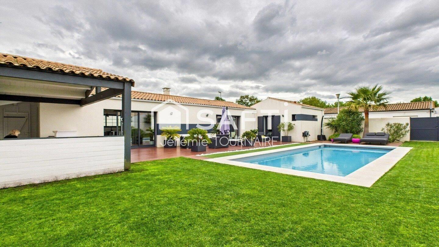 Maison à vendre, 178m², Montroy