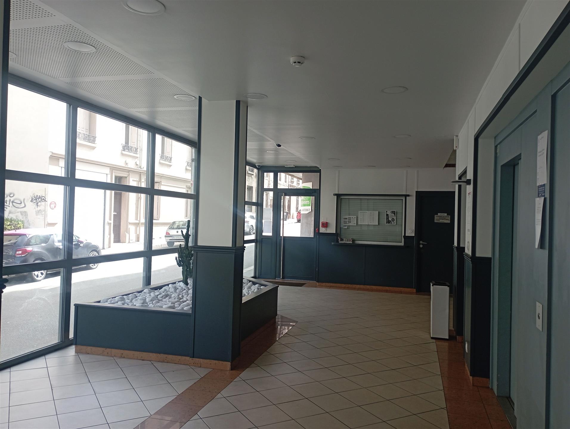 Appartement à louer, 30m², Saint-Etienne