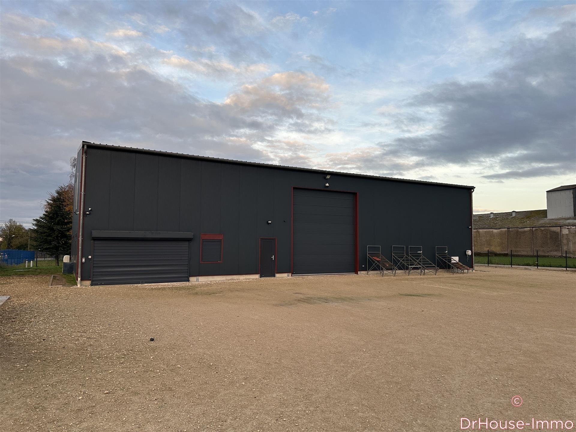 Maison à louer, 367m², Nemours