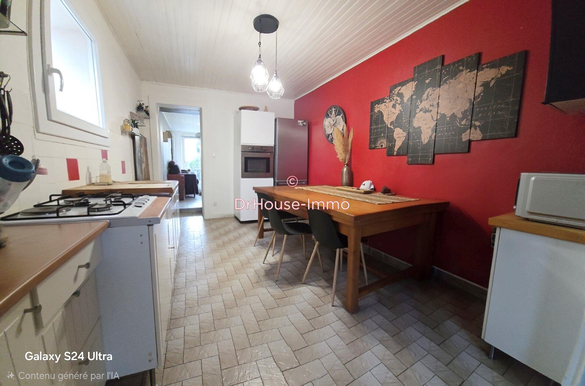 Appartement à vendre, 49m², Saint-Genest-Lerpt