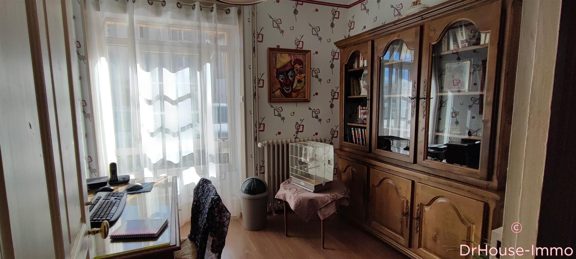 Maison à vendre, 350m², Siaugues-Sainte-Marie