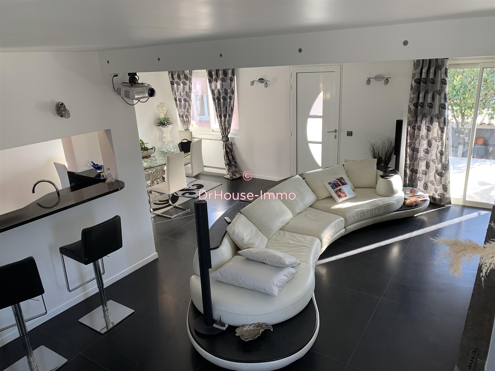 Maison à vendre, 164m², Cagnes-sur-Mer