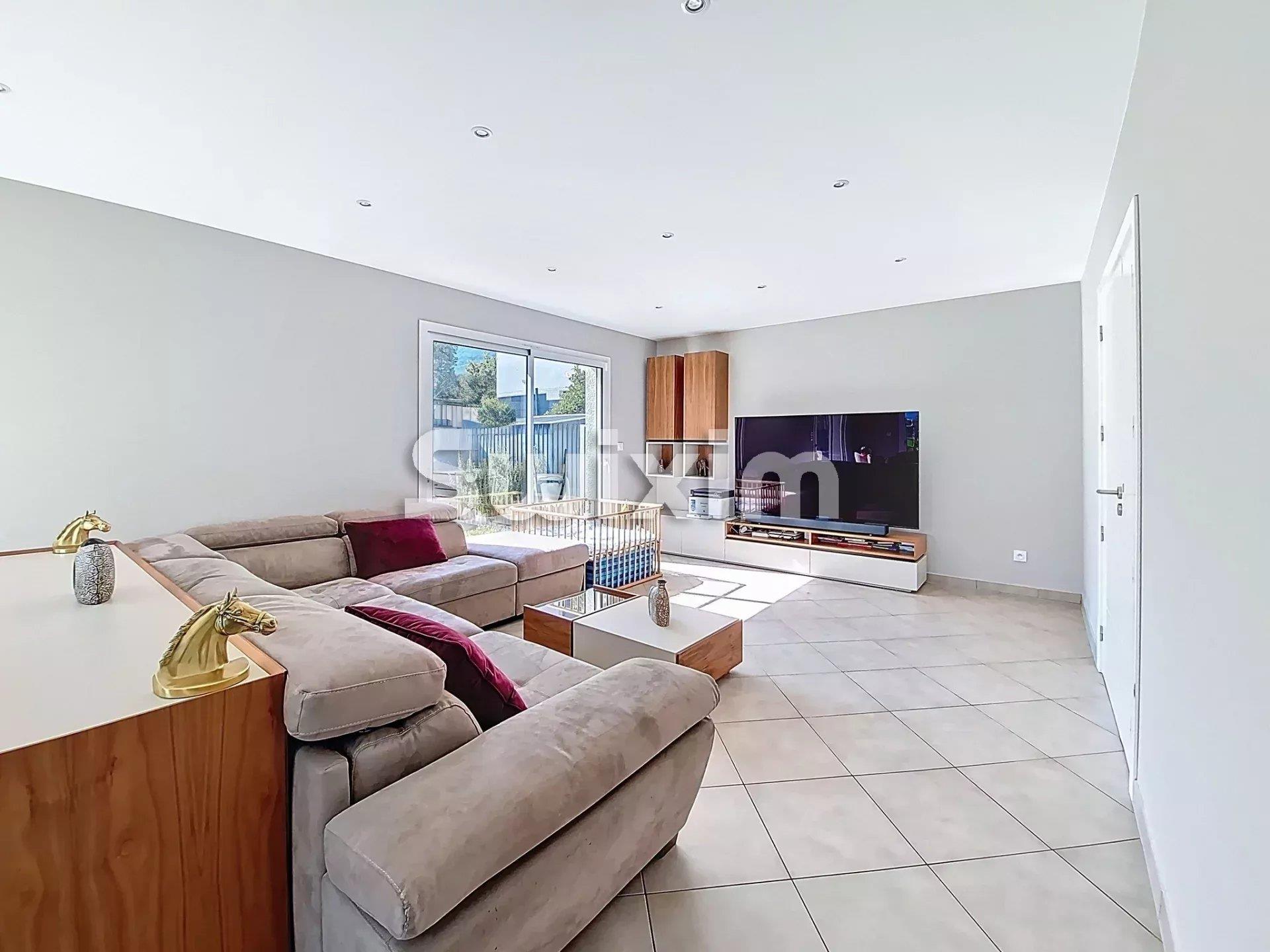 Maison à vendre, 120m², Péron