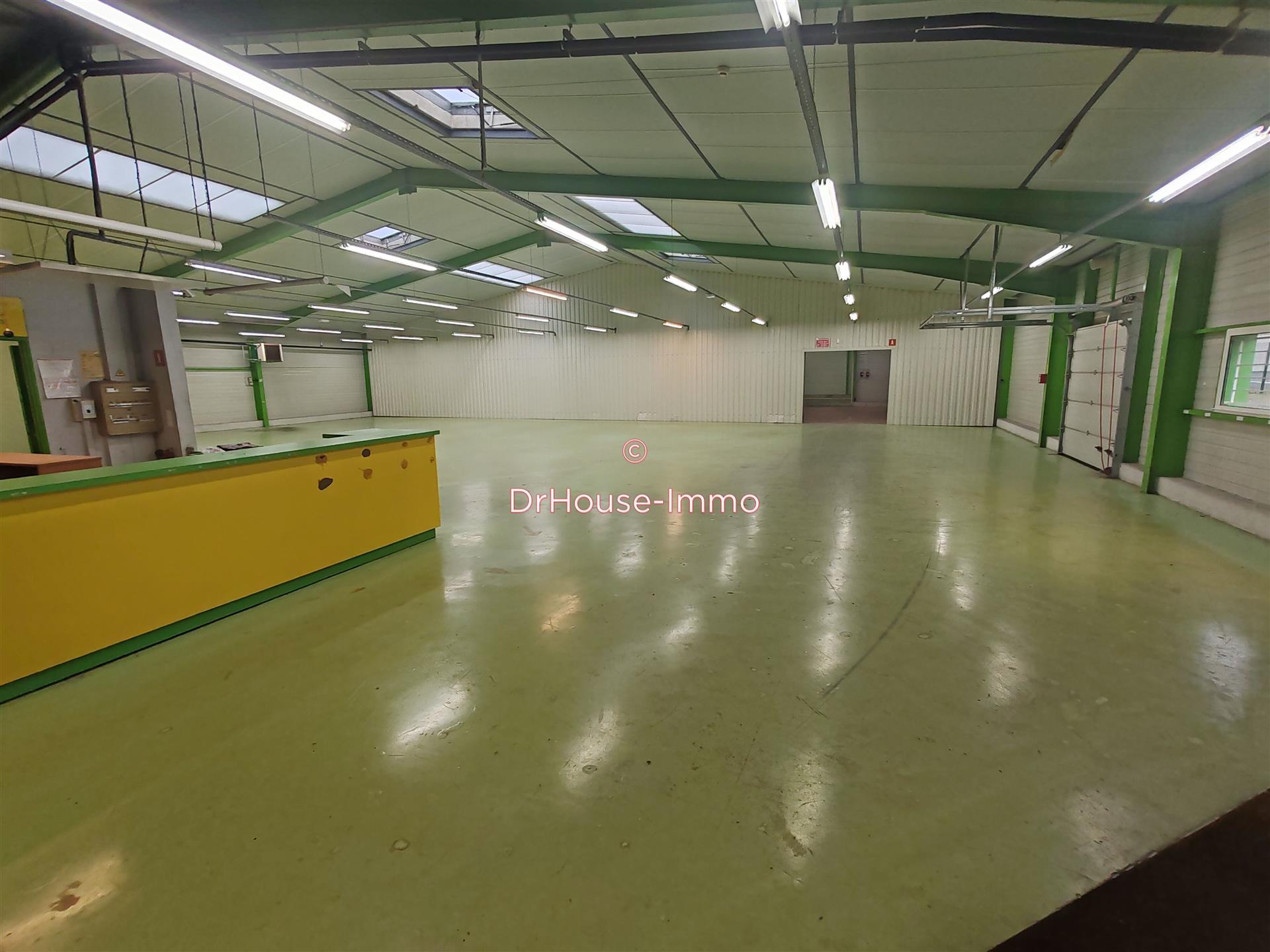 Maison à vendre, 960m², La Celle-Saint-Avant