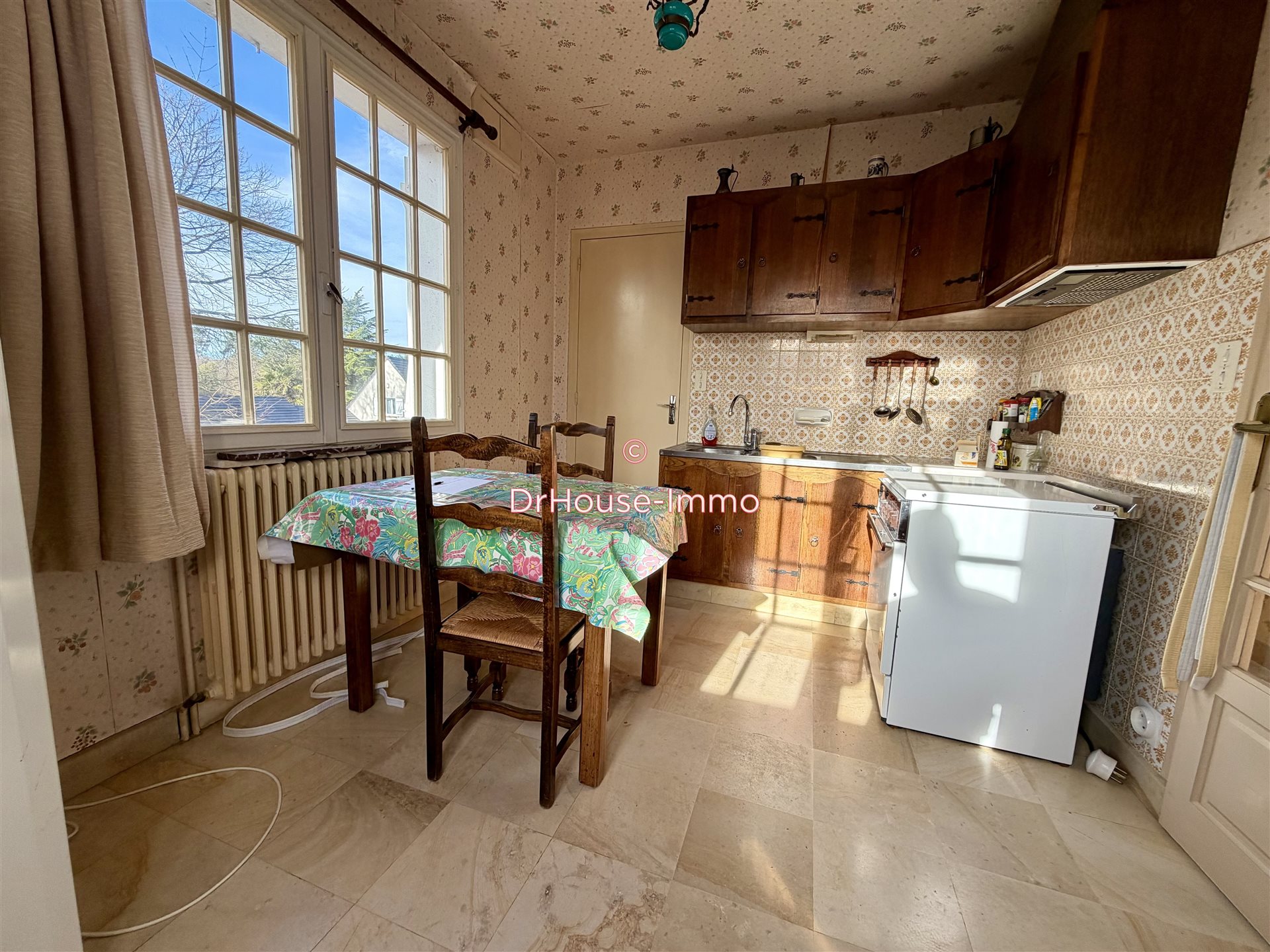 Maison à vendre, 77m², Ussac