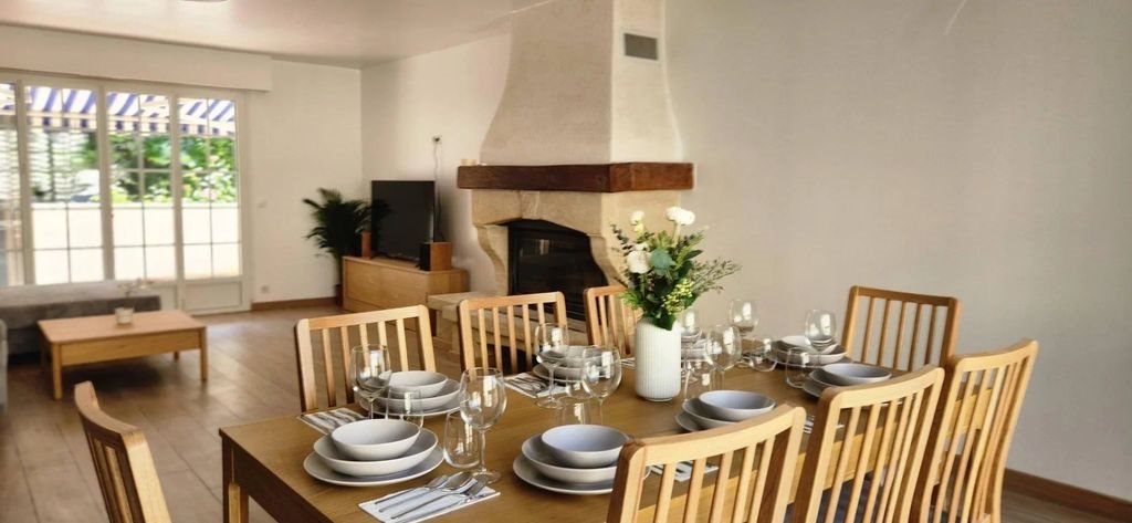Maison à louer, 240m², Cachan