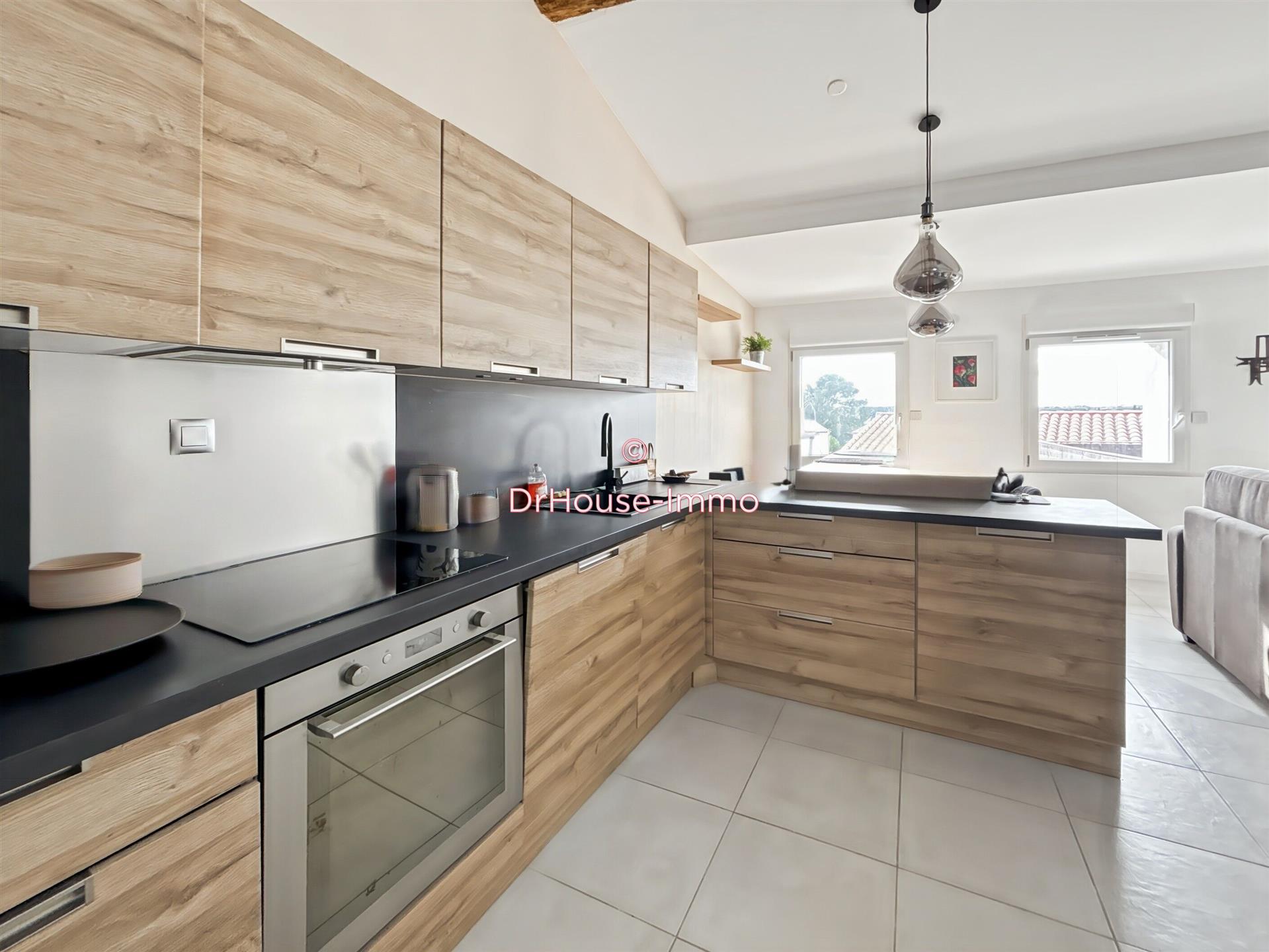 Appartement à vendre, 62m², Poussan