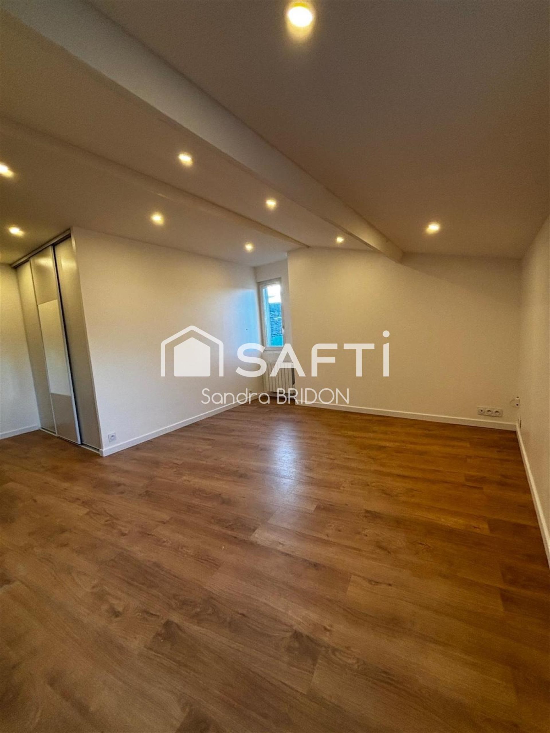 Appartement à vendre, 60m², Saint-Maximin-la-Sainte-Baume
