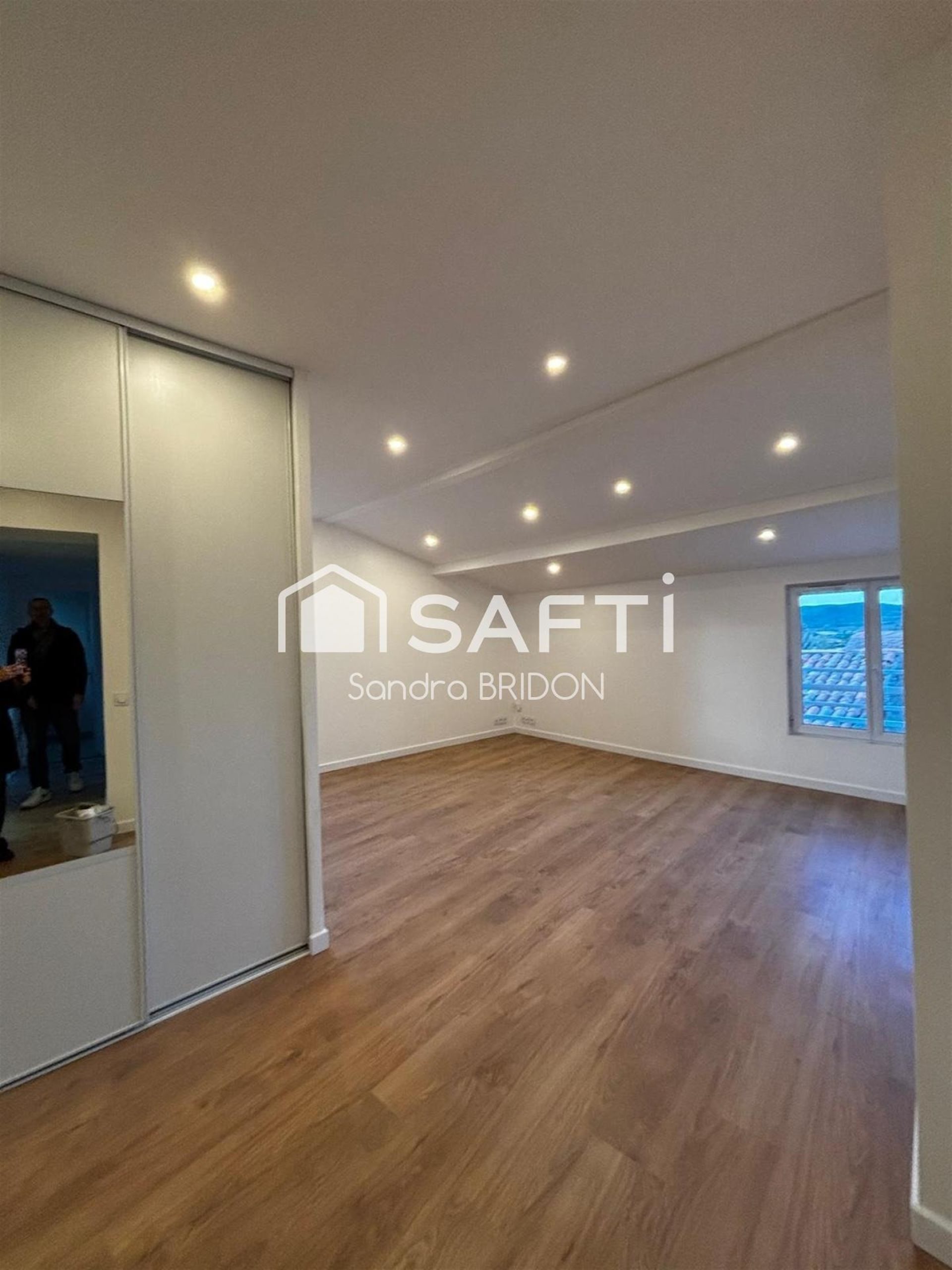 Appartement à vendre, 60m², Saint-Maximin-la-Sainte-Baume