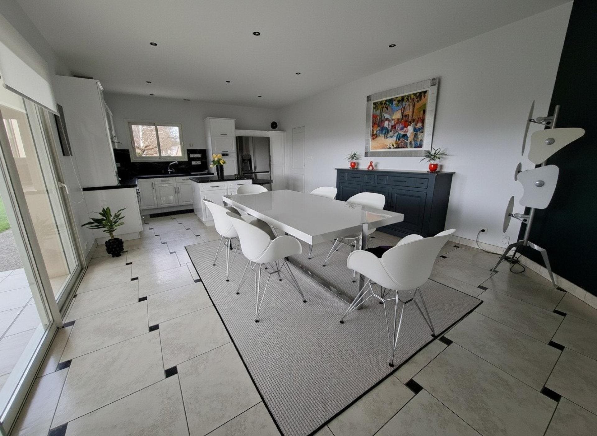 Maison à vendre, 146m², Valderiès