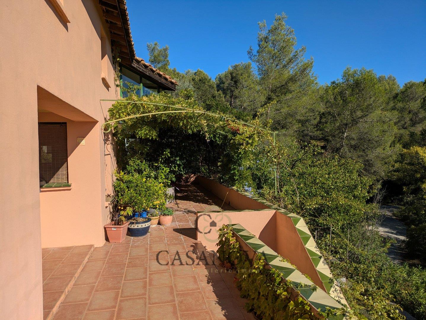 Maison à vendre, 185m², Saint-Vincent-de-Barbeyrargues