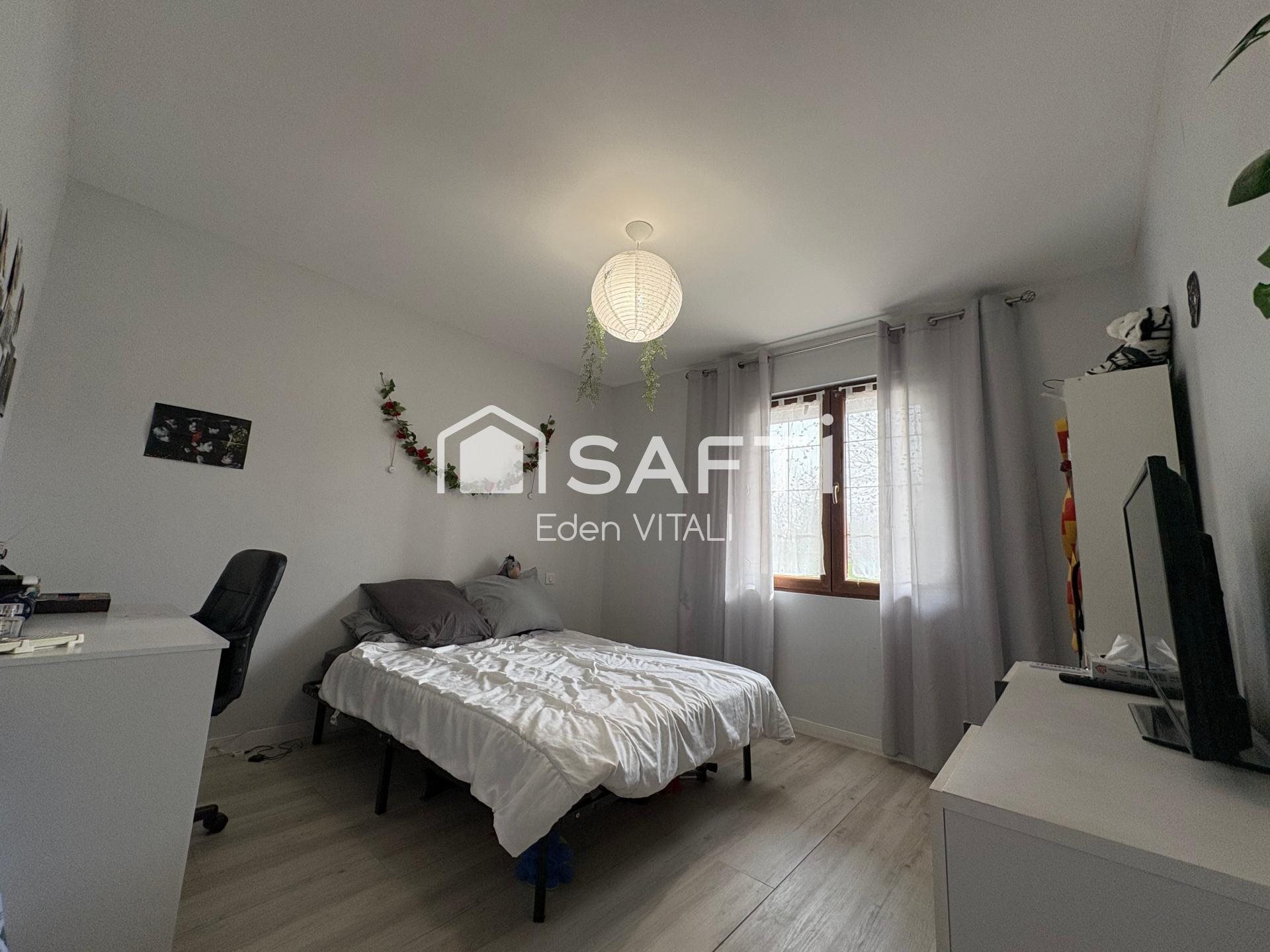 Maison à vendre, 120m², Fléville-Lixières