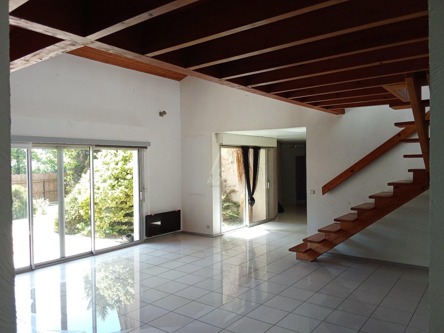 Maison à vendre, 191m², Mios