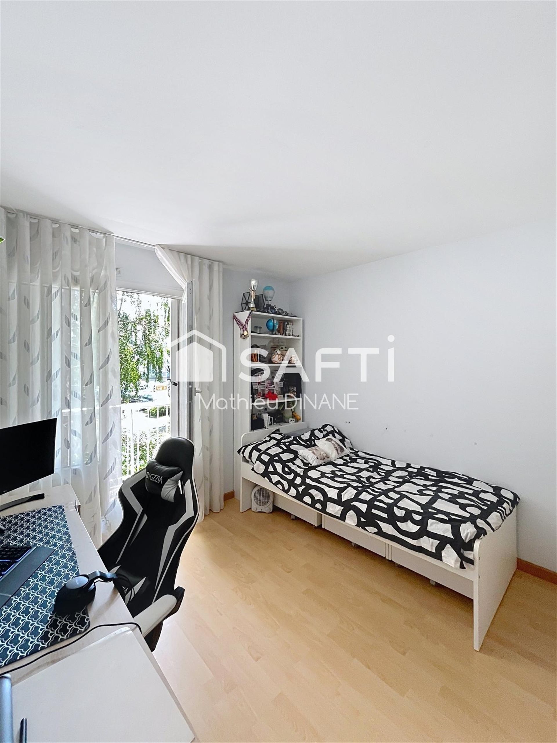 Appartement à vendre, 98m², Magny-les-Hameaux
