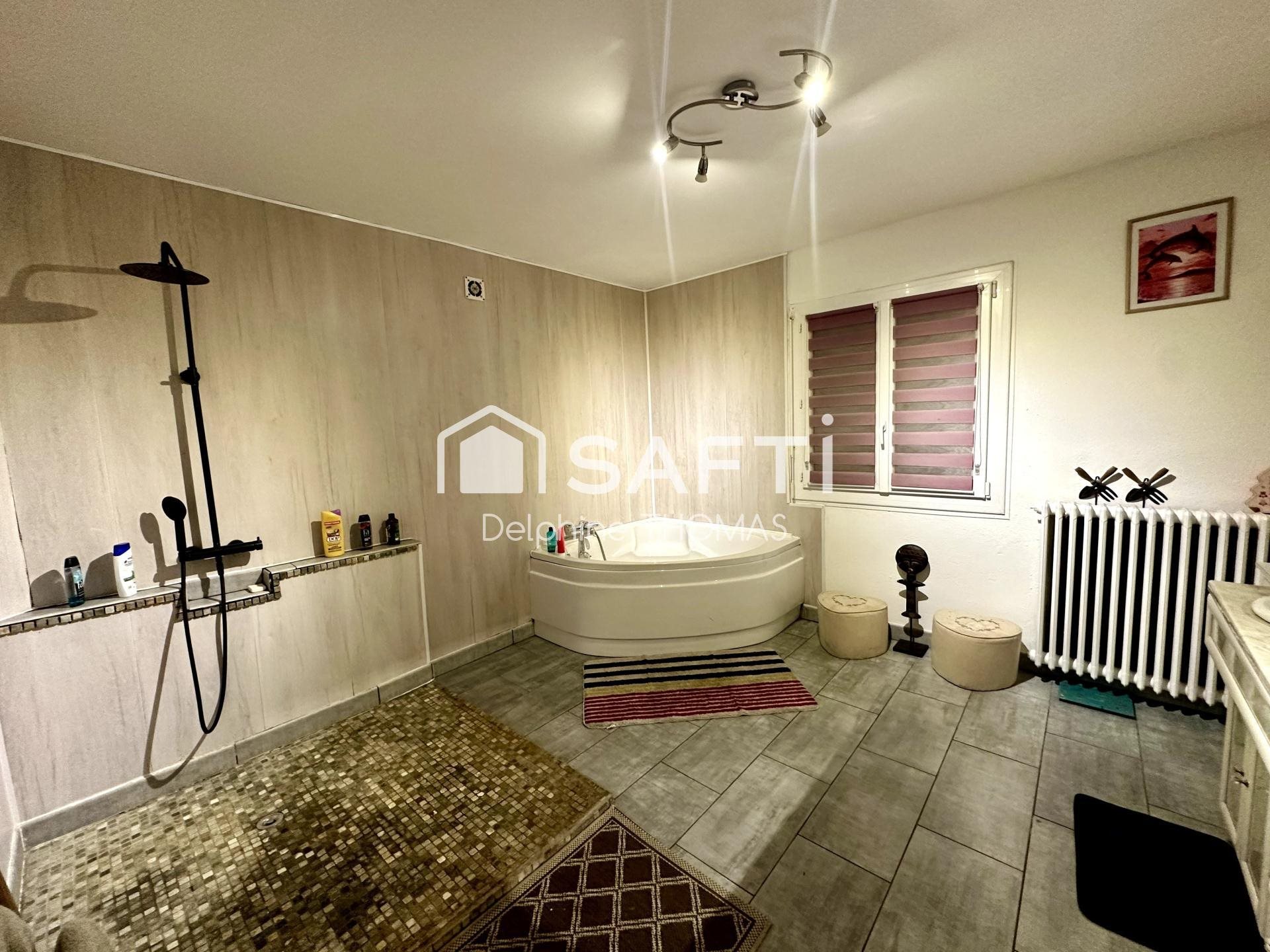 Maison à vendre, 130m², Aillevillers-et-Lyaumont