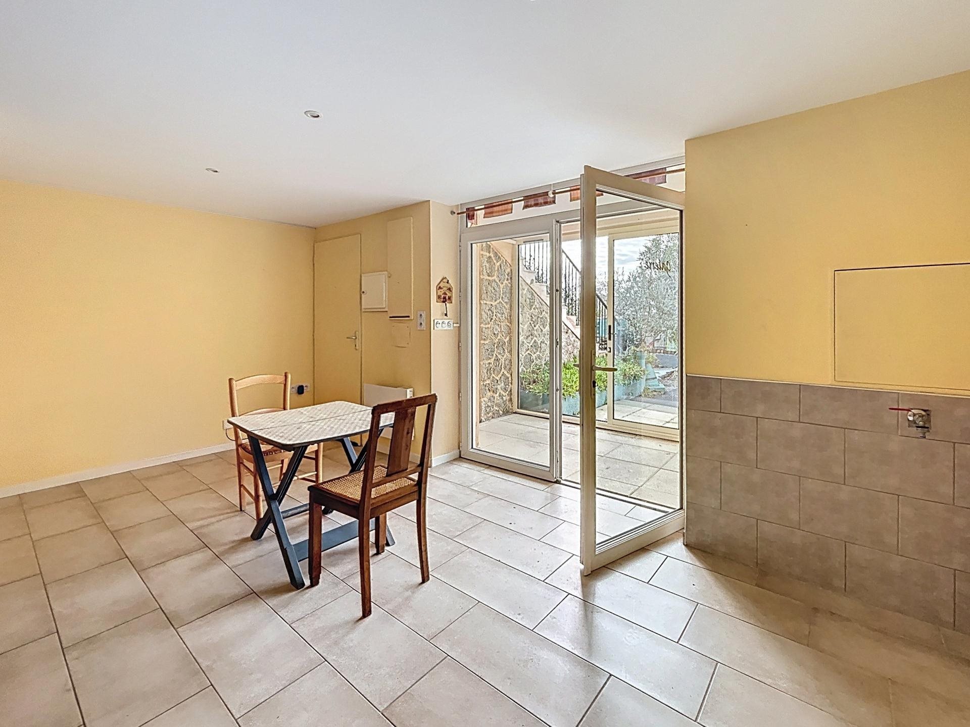 Maison à vendre, 94m², La Brillanne