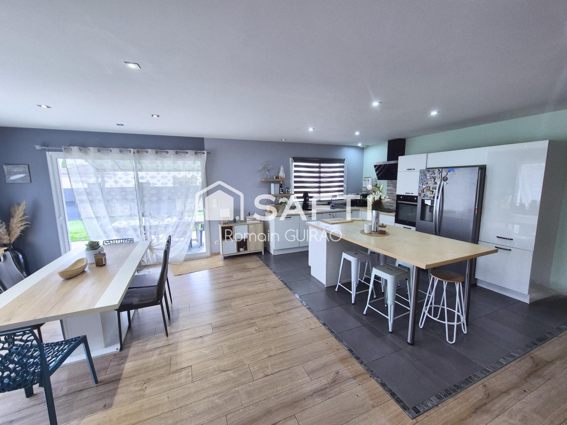 Maison à vendre, 130m², Viriat