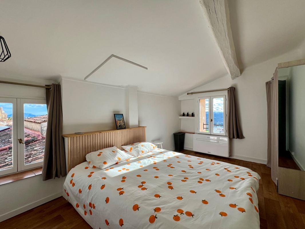 Appartement à louer, 38m², Fayence