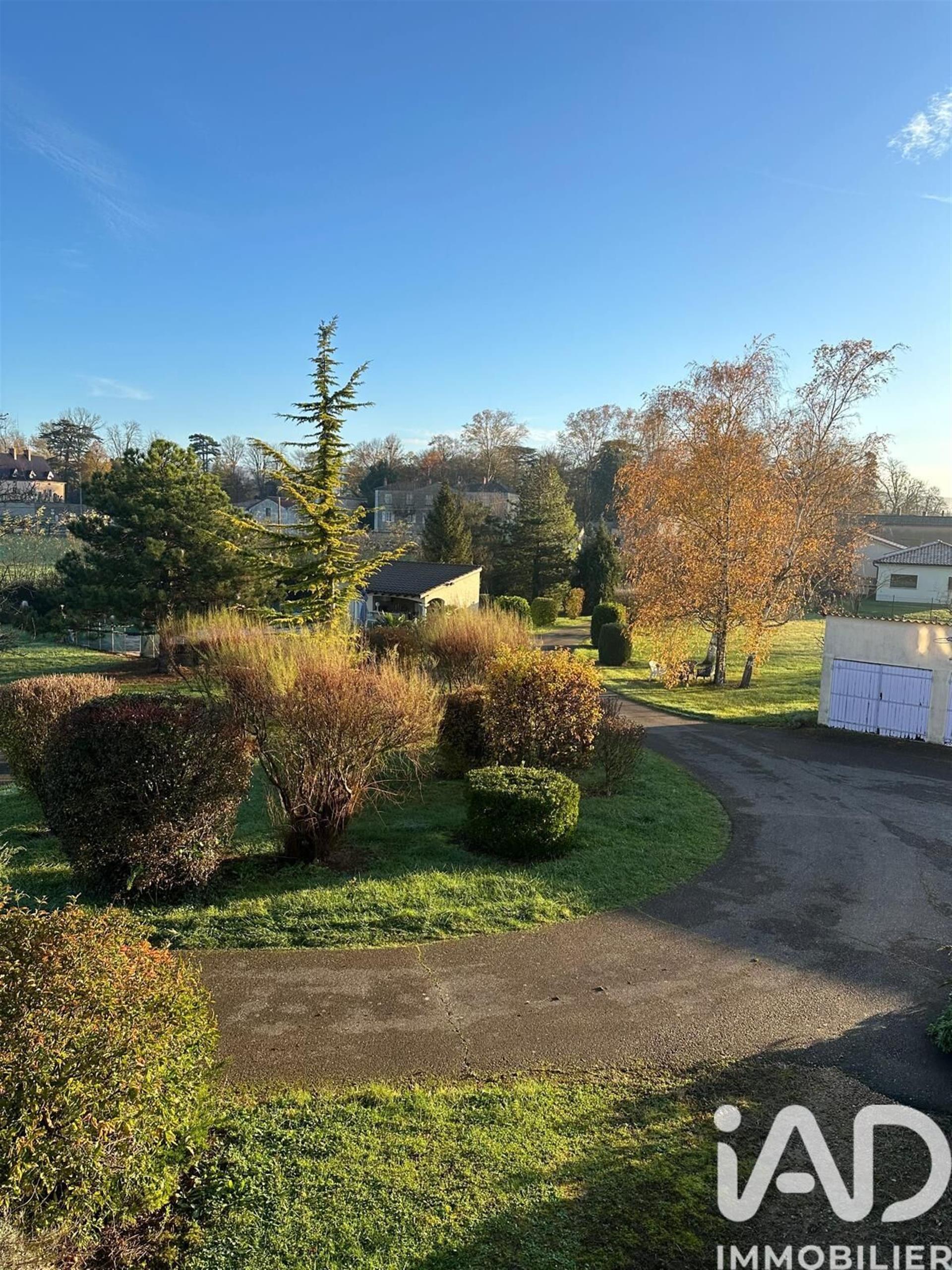 Maison à vendre, 295m², Prissé
