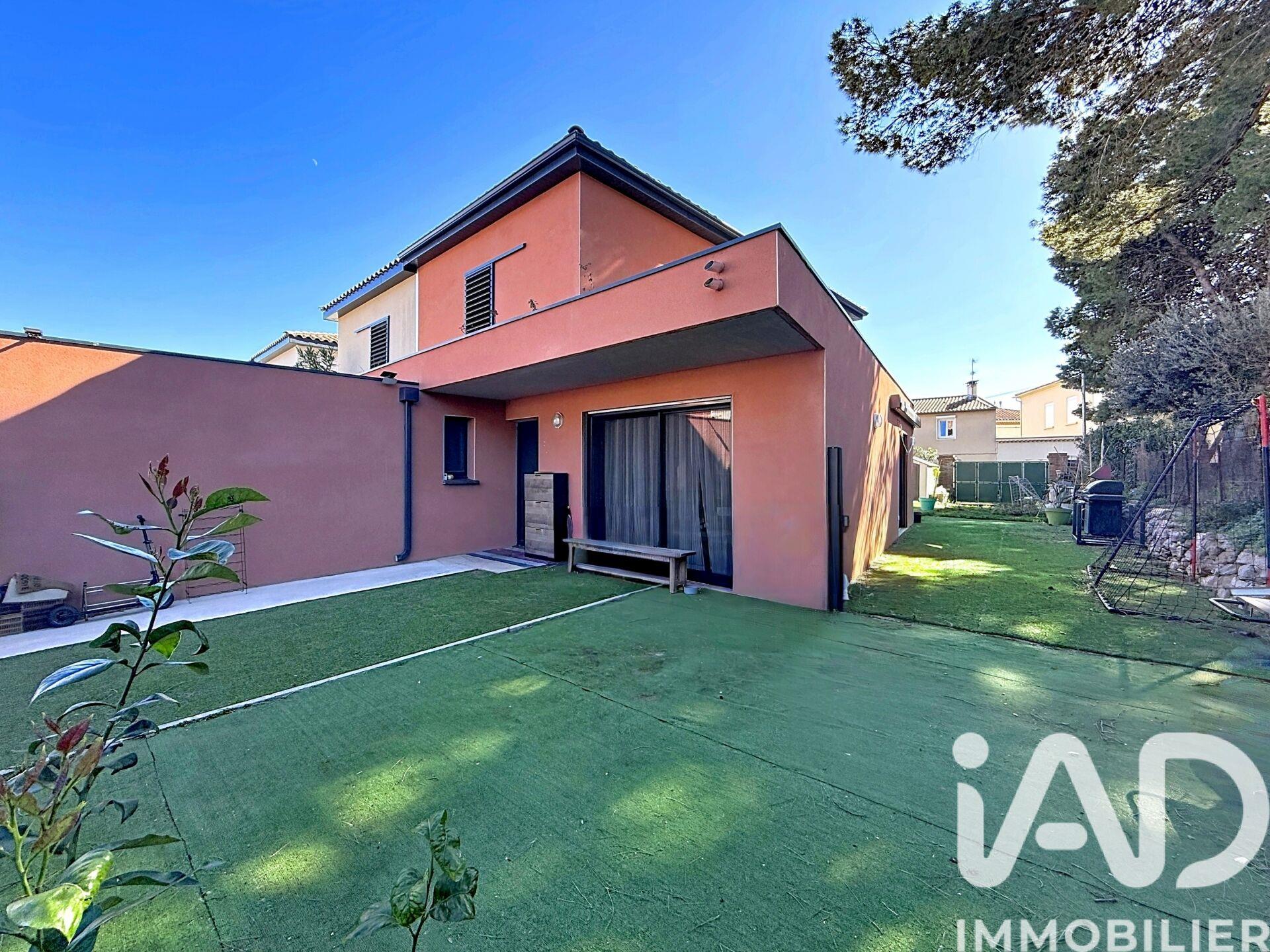 Maison à vendre, 101m², Thuir