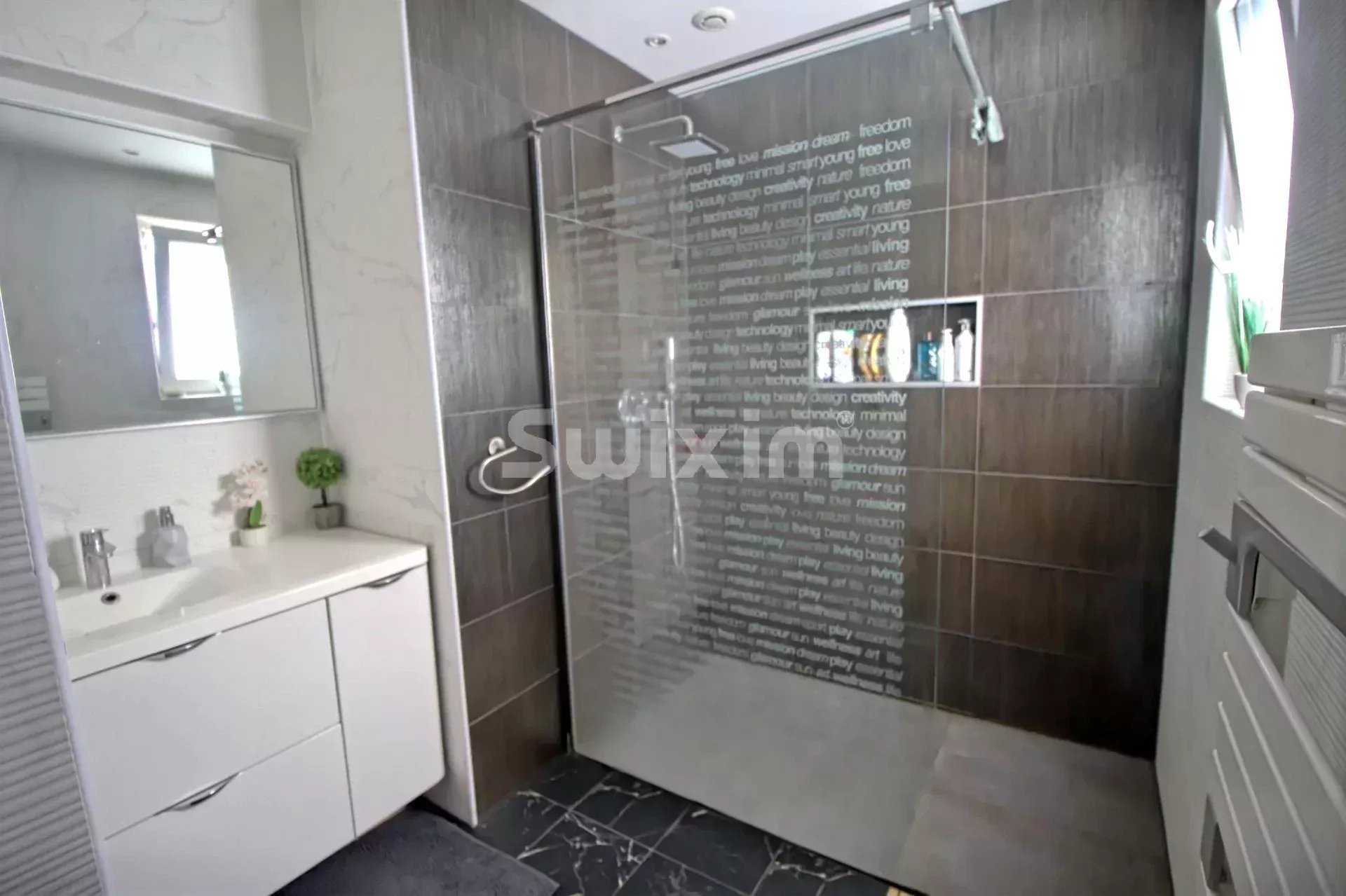 Maison à vendre, 170m², Bons-en-Chablais