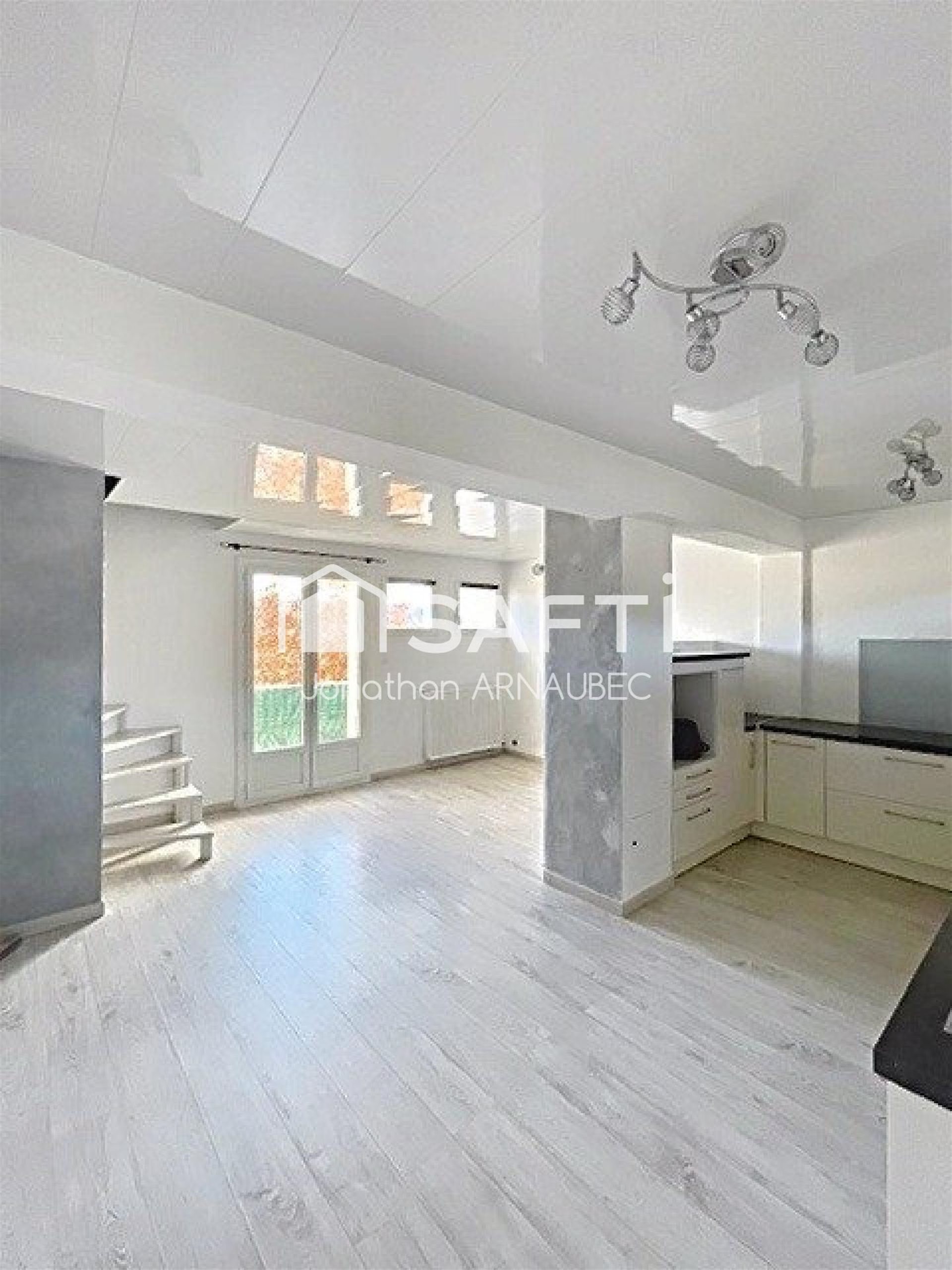 Appartement à vendre, 53m², Château-Arnoux-Saint-Auban