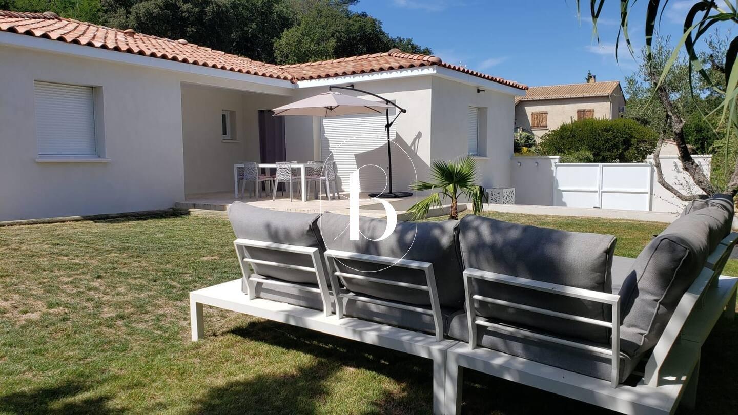 Maison à vendre, 93m², Goudargues