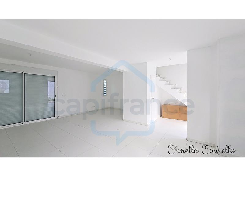 Maison à vendre, 81m², Les Abymes