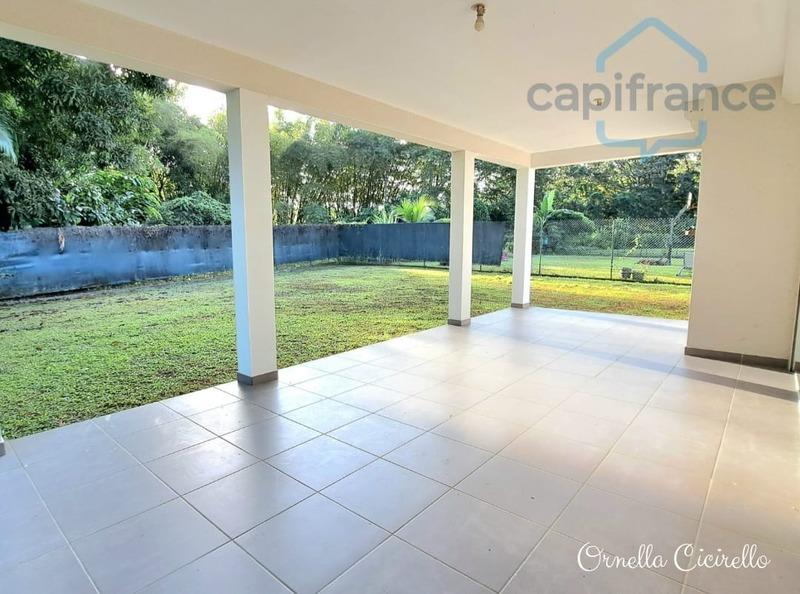 Maison à vendre, 111m², Lamentin