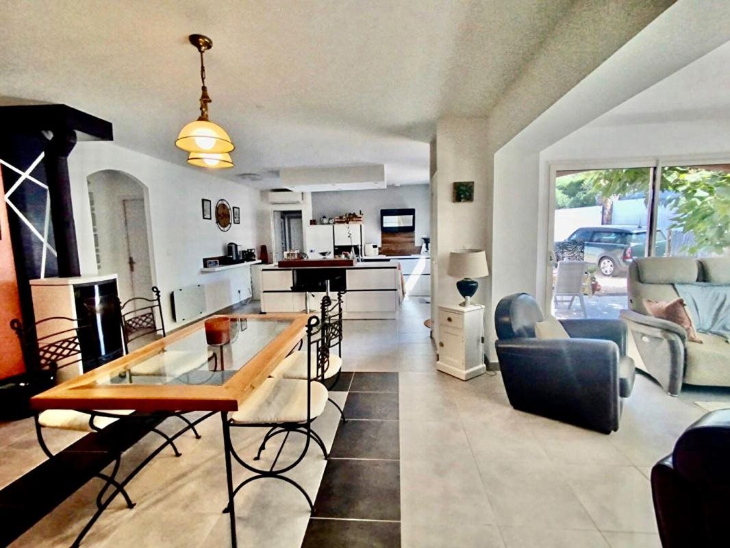 Maison à vendre, 130m², Saint-Maximin-la-Sainte-Baume