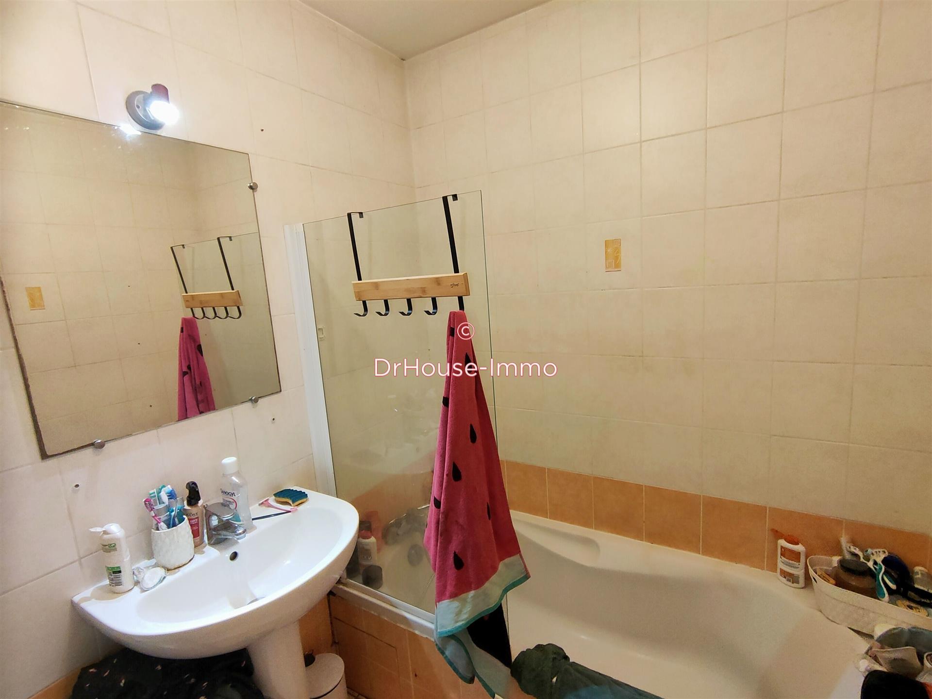 Appartement à vendre, 61m², Saint-Vérand