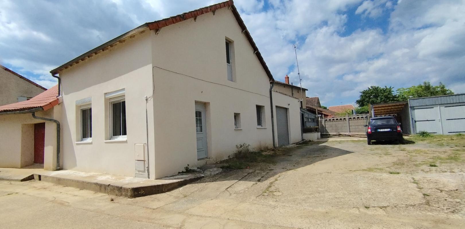 Maison à vendre, 117m², Jouhet