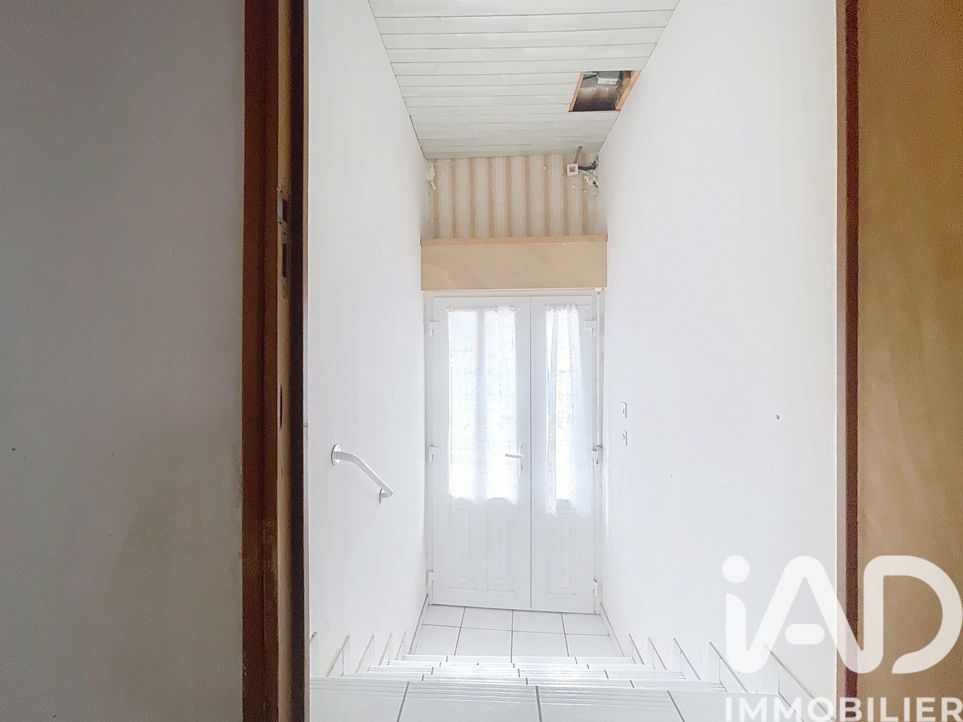 Maison à vendre, 112m², Saint-Caradec