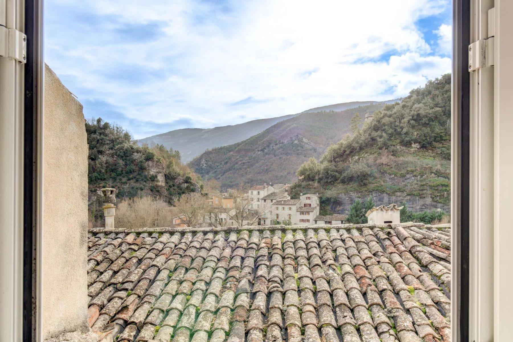 Appartement à vendre, 51m², Roquestéron-Grasse