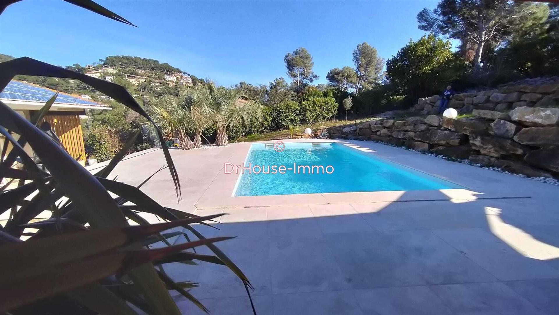 Maison à vendre, 166m², Carqueiranne