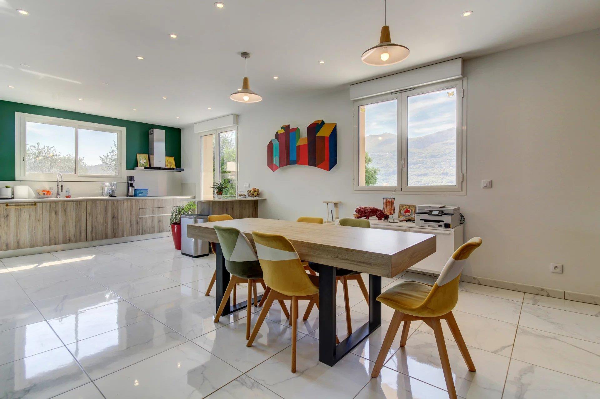 Appartement à vendre, 89m², Saint-Martin-du-Var