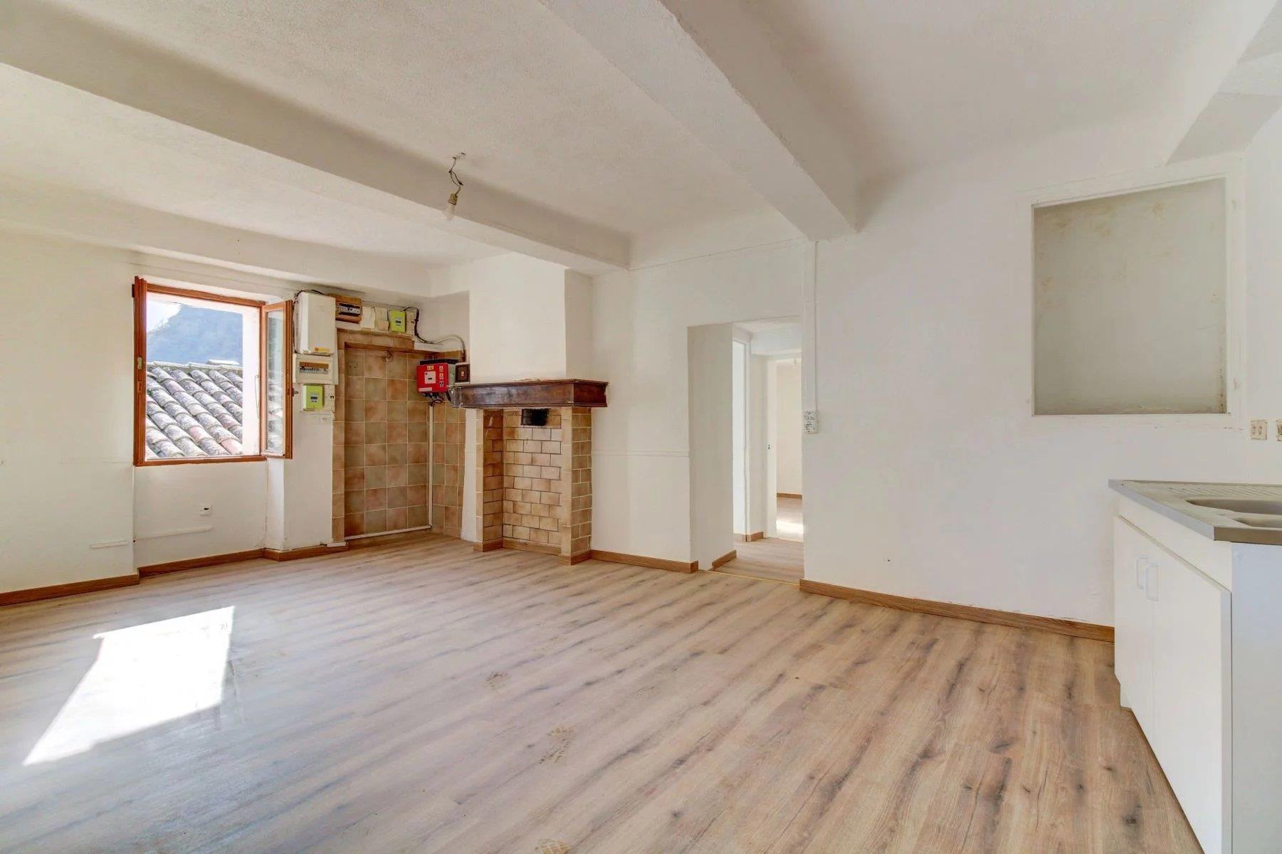 Maison à vendre, 62m², Collongues