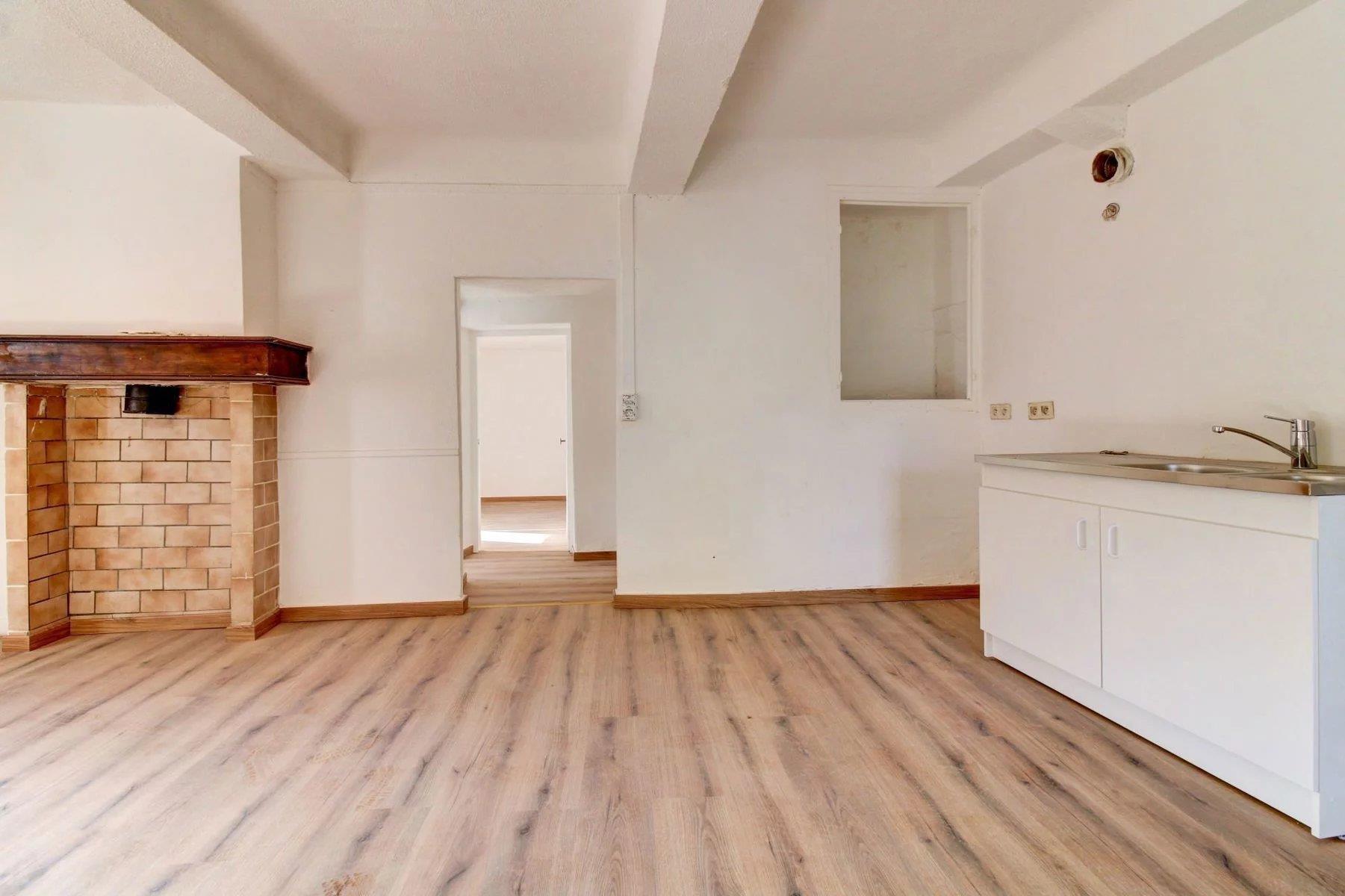Maison à vendre, 62m², Collongues