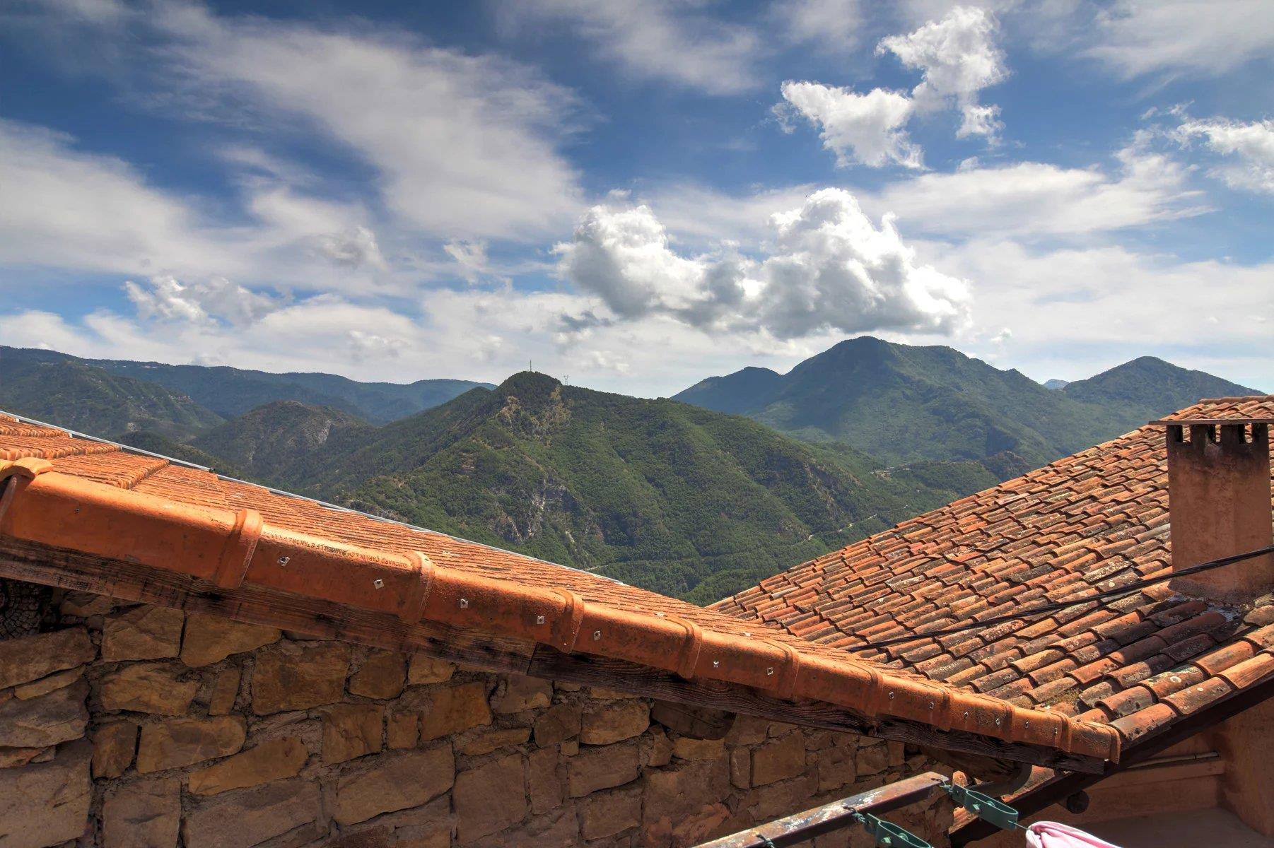 Maison à vendre, 61m², Lantosque