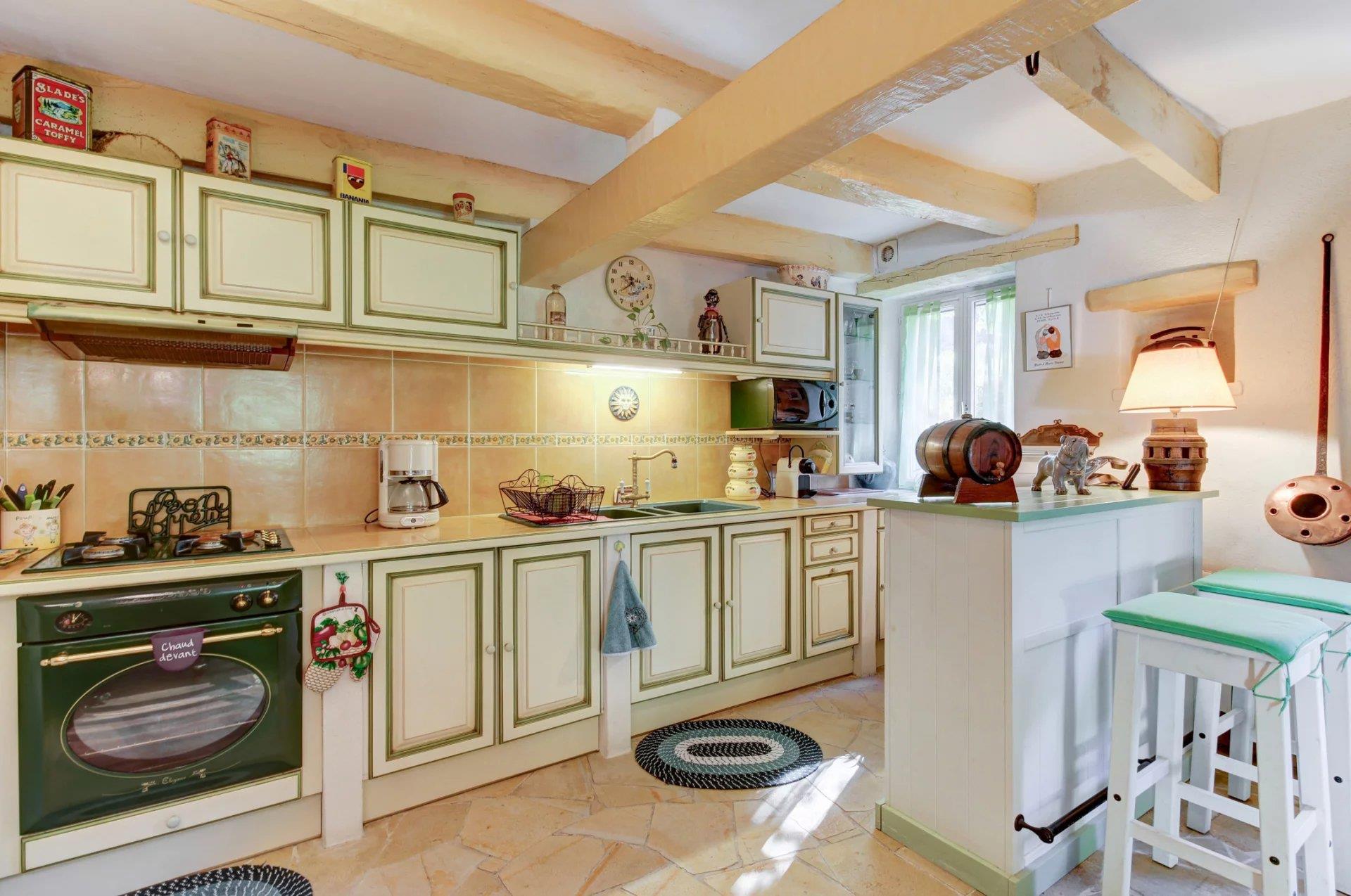 Maison à vendre, 58m², Roquestéron-Grasse