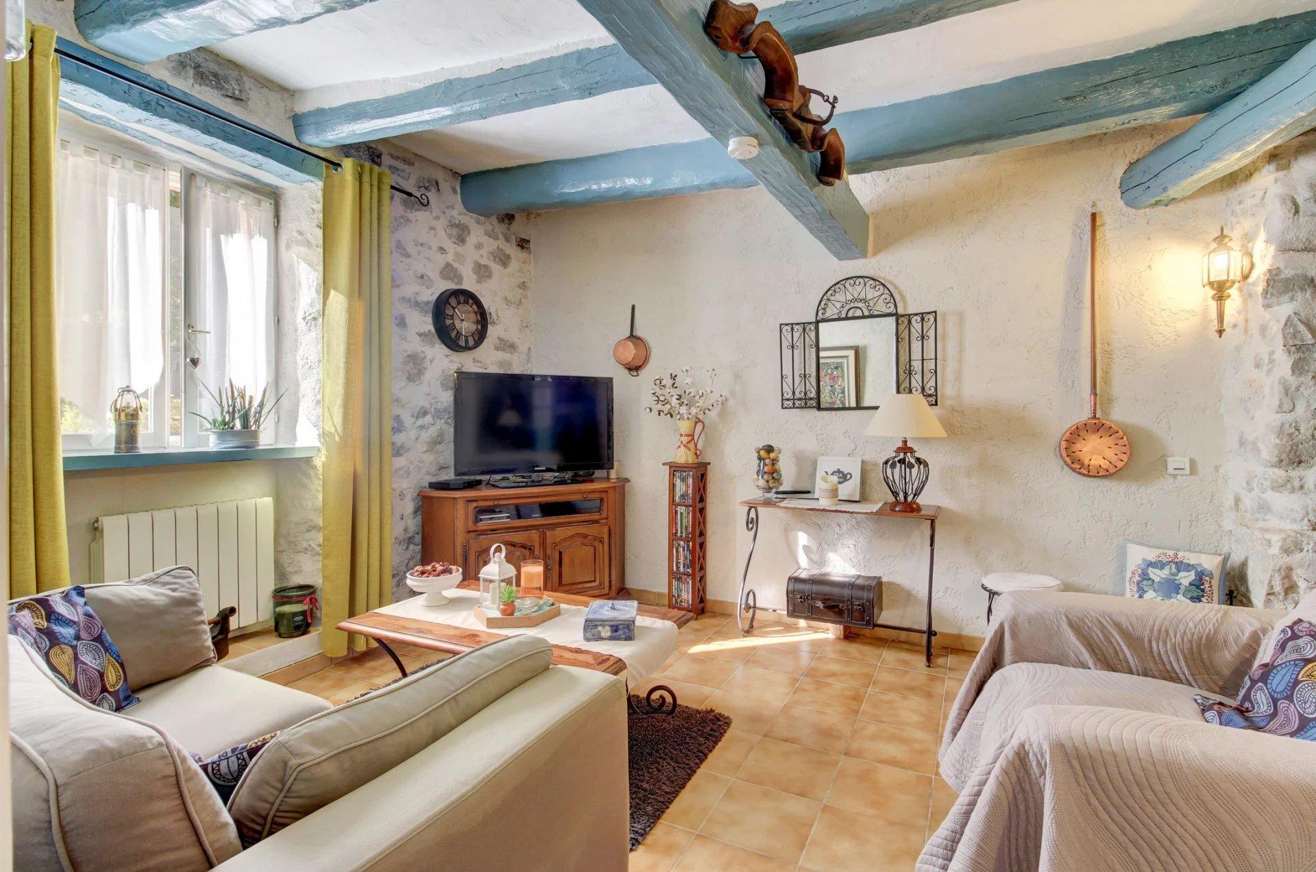 Maison à vendre, 58m², Roquestéron-Grasse