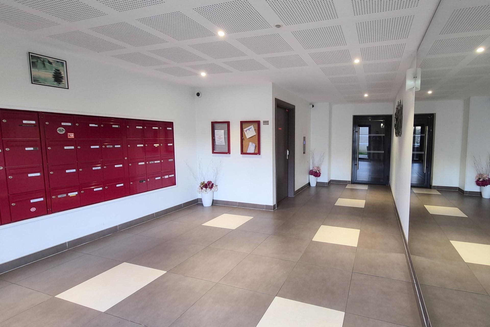 Appartement à vendre, 60m², Le Pin