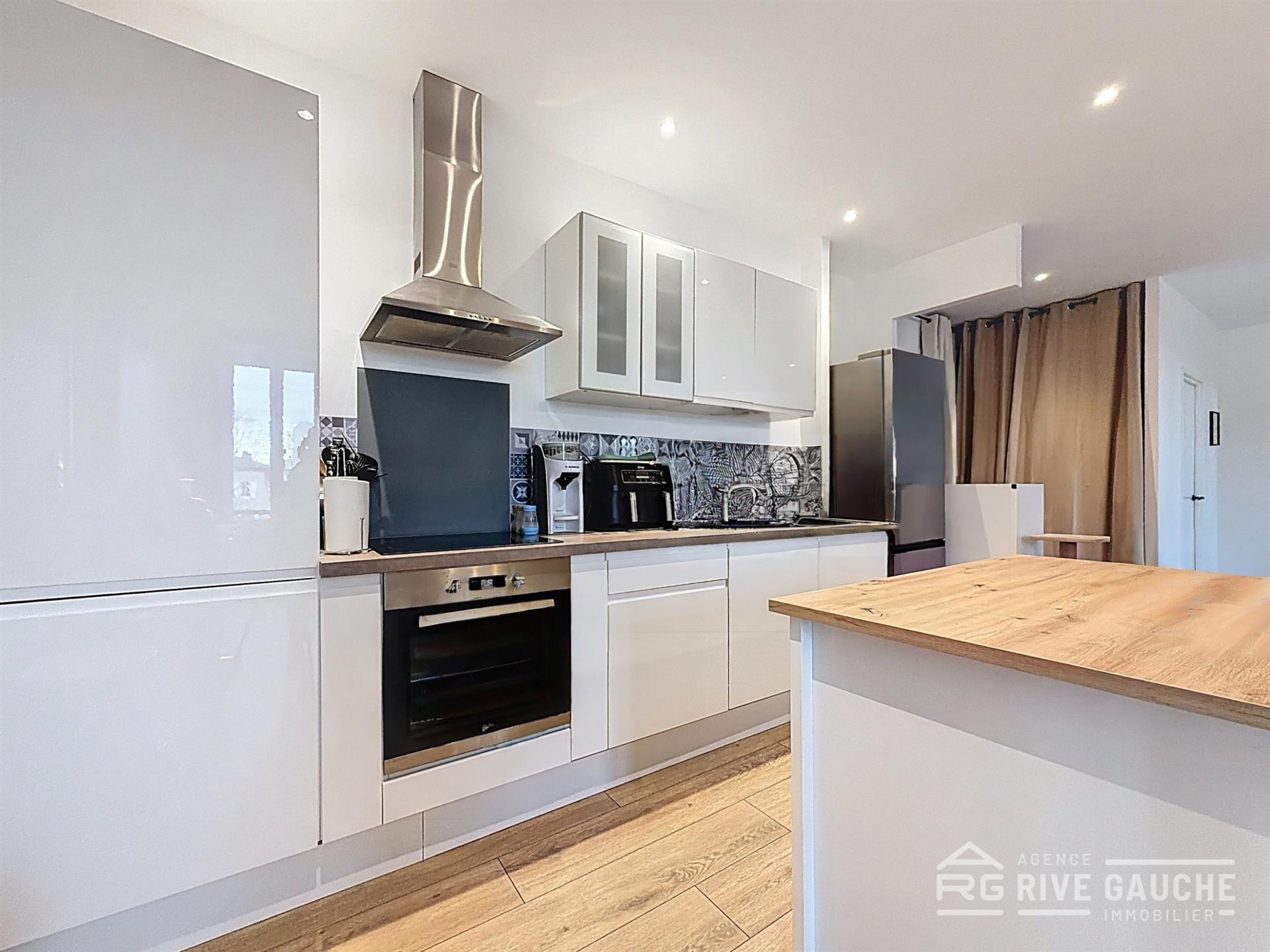 Appartement à vendre, 81m², Tournon-sur-Rhône