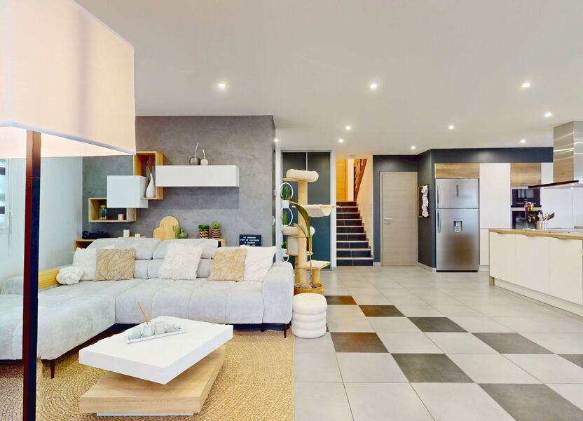 Maison à vendre, 135m², Avril