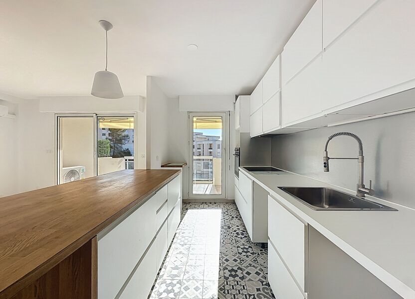 Appartement à louer, 63m², Mougins