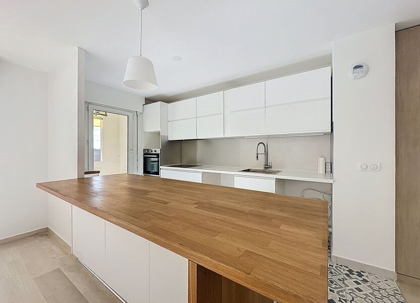 Appartement à louer, 63m², Mougins