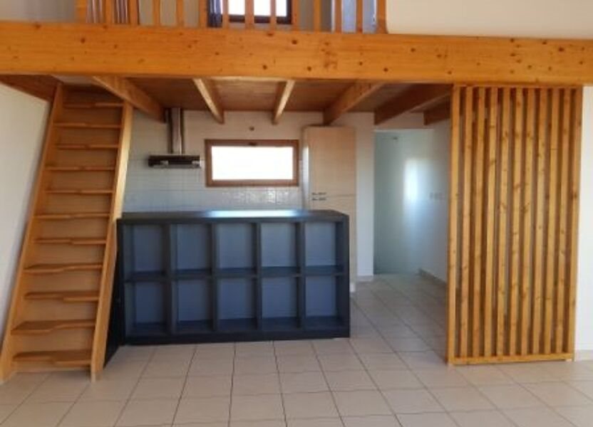 Appartement à louer, 91m², Pélissanne