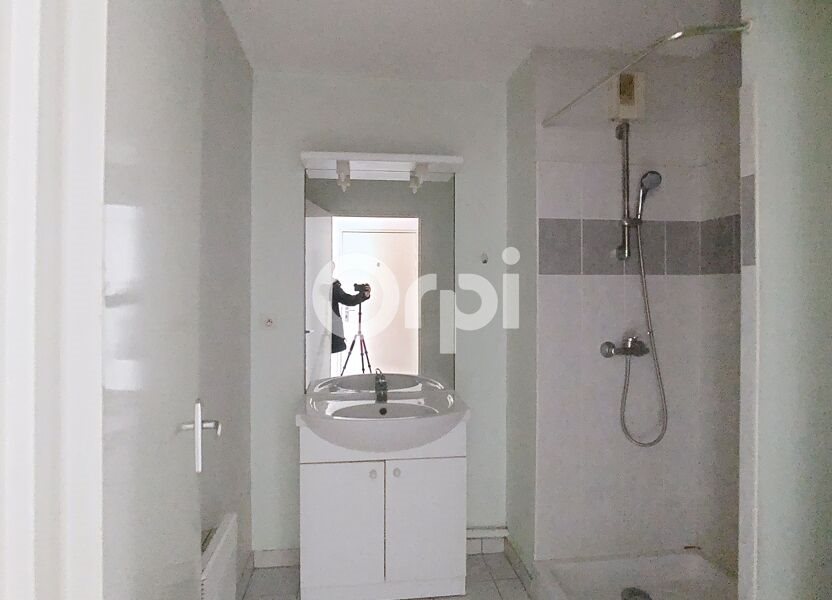 Appartement à louer, 30m², Terrasson-Lavilledieu