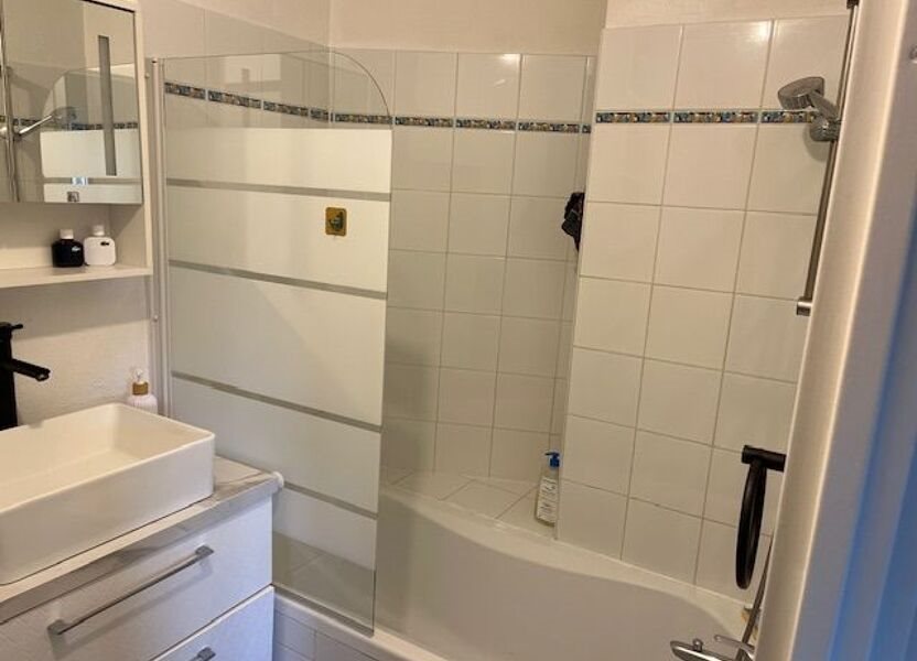 Appartement à louer, 54m², Saint-Caprais-de-Bordeaux