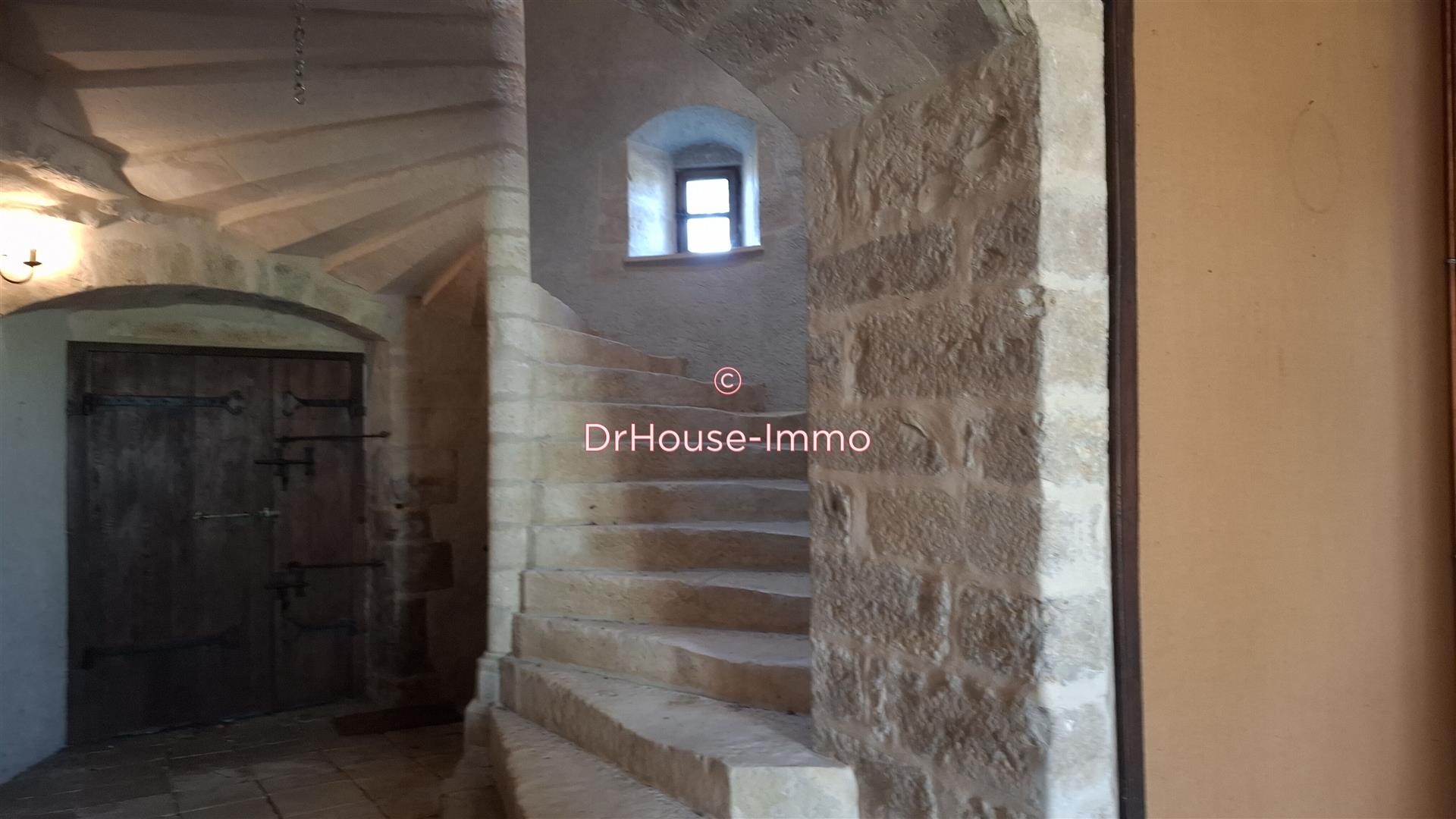 Maison à vendre, 443m², Saint-Claud